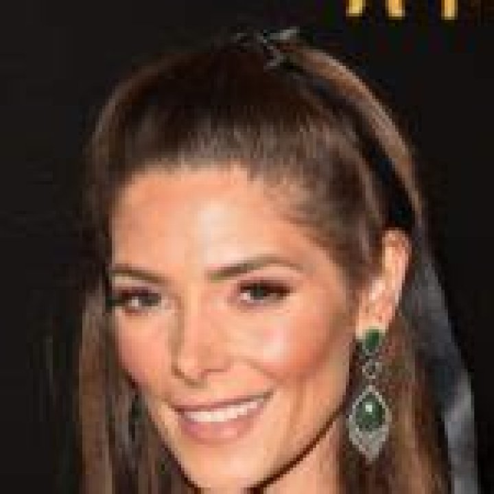 Ashley Greene- Age, Wiki, Net Worth, Husband, Height, Career