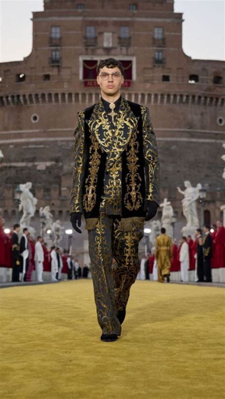 Ashot Gabrelyanov’s Girlfriend: Who is Ashot Gabrelyanov Dating?