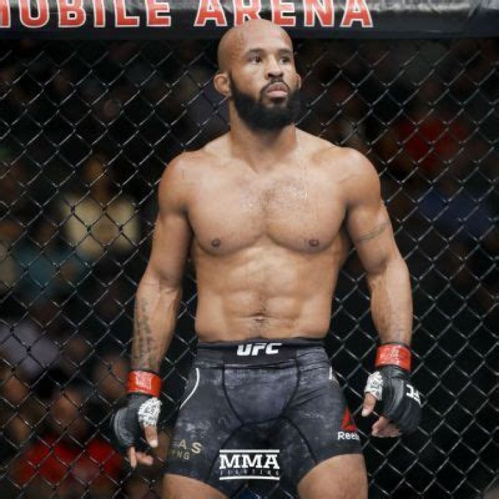 Demetrious Johnson- Wiki, Age, Wife, Net Worth, Ethnicity, Height
