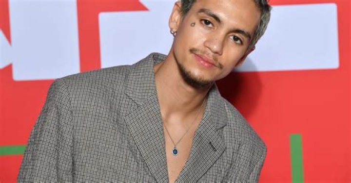 Dominic Fike- Biography, Age, Height, Net Worth, Girlfriend, Dating