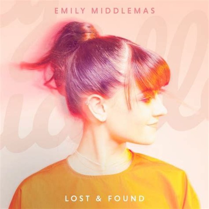 Emily Middlemas Releases Music Video For Single 'Habit' With Rob Late