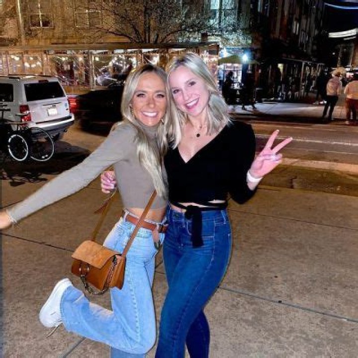 Emily Sarno- Net Worth, Wiki, Age, Boyfriend, Height, Ethnicity, Tik Tok