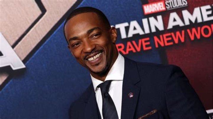 Fame | Bob Mackie net worth and salary income estimation Jan, 2024