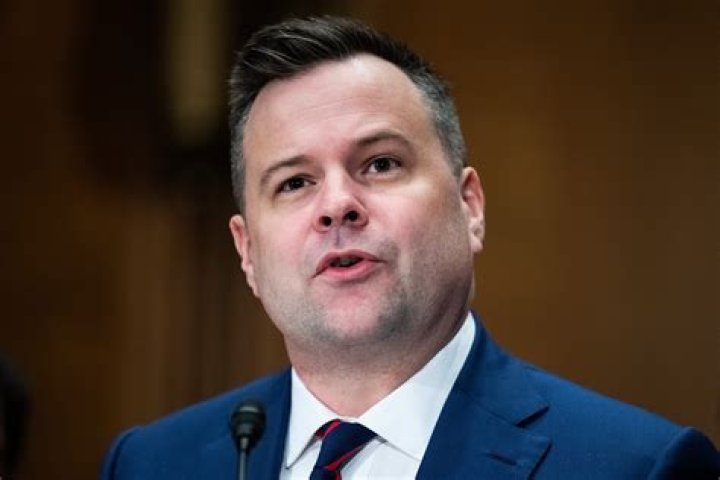 Fame | Leandro Sigman net worth and salary income estimation Apr, 2024