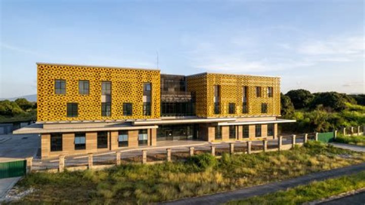 Fame | Tony Tan Caktiong net worth and salary income estimation Jan, 2024