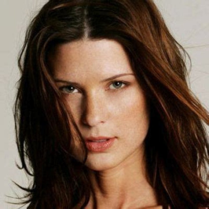 Gina Marie May- Wiki, Age, Height, Net Worth, Husband, Ethnicity