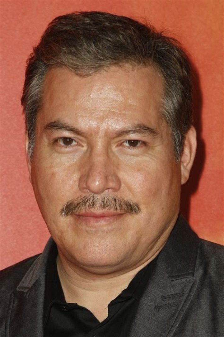 Julio Cesar Cedillo- Wiki, Age, Height, Net Worth, Wife, Ethnicity