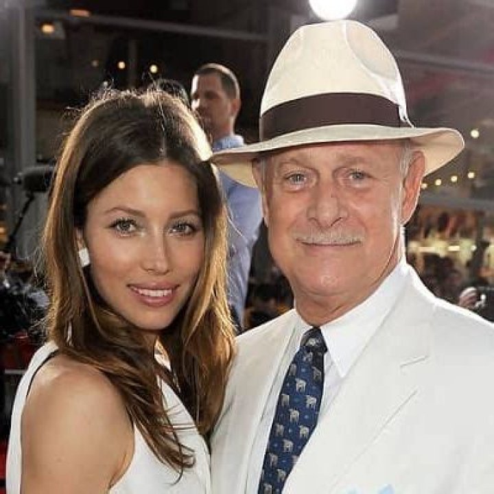 Kate McRaney- Wiki, Age, Net Worth, Ethnicity, Husband, Height, Career