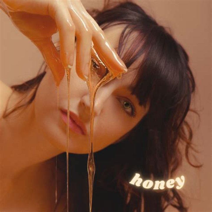 Maya Malkin Releases Delicious “Honey”