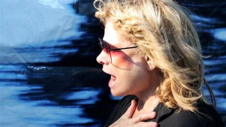 Music Video Premiere: Denise Marsa Unveils “Sanctuary”