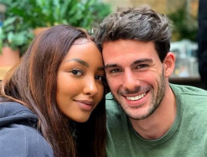 Naomi Kyle’s Boyfriend: Who is Naomi Kyle Dating?