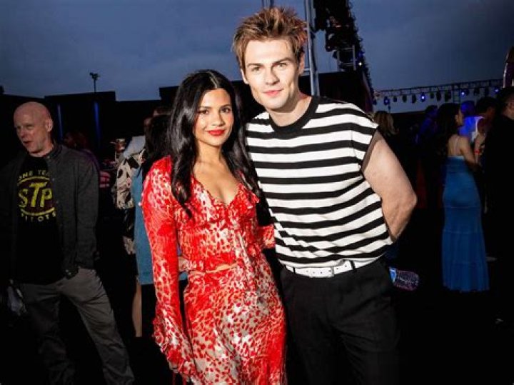 Noah Atwood’s Girlfriend: Who is Noah Atwood Dating?