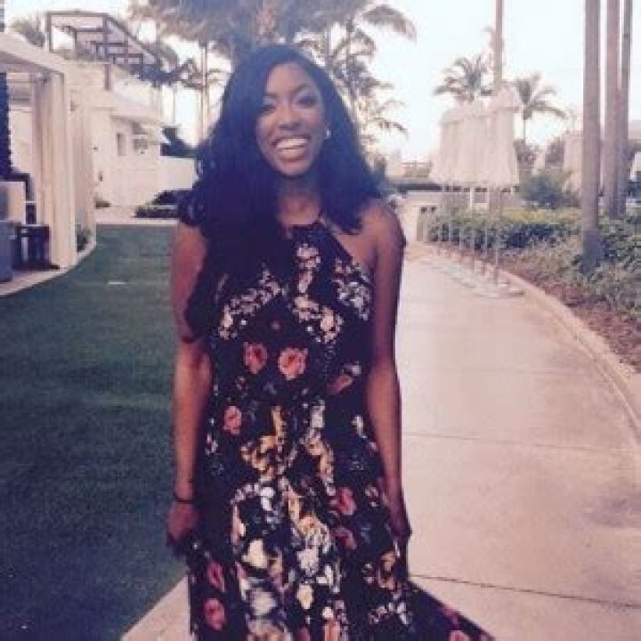 Porsha Williams Plastic Surgery Side Effects From Recent Nose Job: Faints On Plane To Miami?